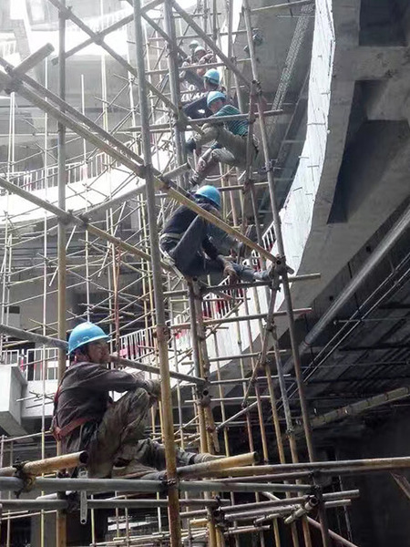 满堂红脚手架搭设